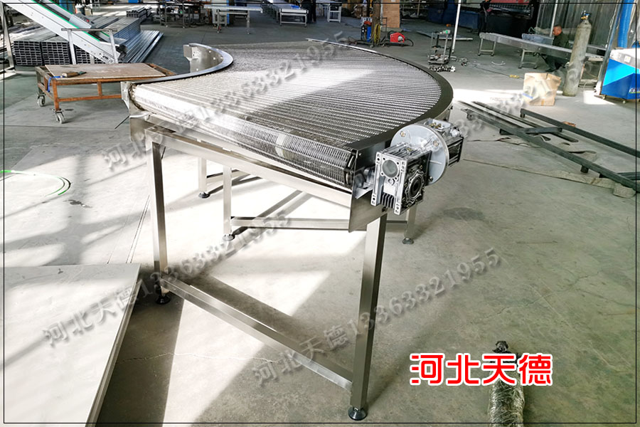 網(wǎng)帶輸送機