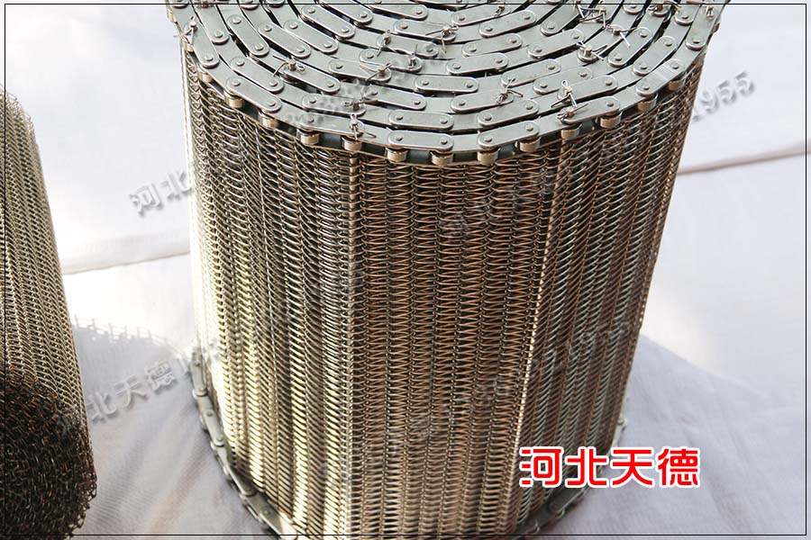 輸送機(jī)不銹鋼網(wǎng)帶
