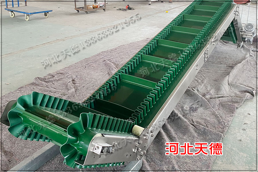 皮帶輸送機(jī)輸送線